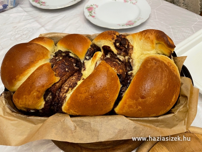 Kakaós fonott kalács